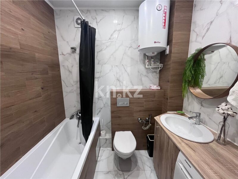 Продажа 2-комнатной квартиры, 62 м² - Продажа двухкомнатных квартир на Юго-Востоке Караганды - страница 19 фото 13 из 17