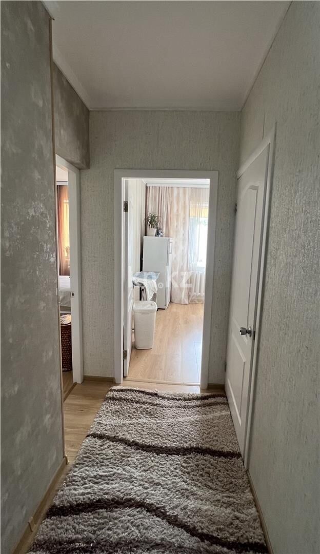 Продажа 3-комнатной квартиры, 63 м² - Продажа трехкомнатных квартир на Юго-Востоке Караганды - страница 14 фото 9 из 13