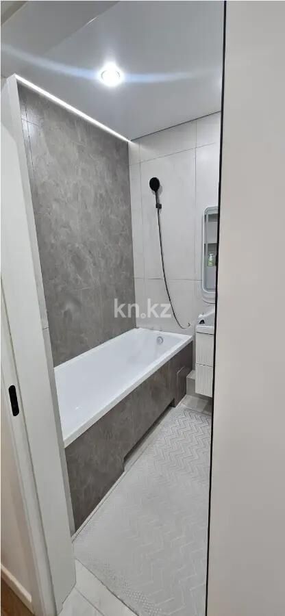 Продажа 3-комнатной квартиры, 111 м² - Продажа трехкомнатных квартир в Бостандыкском р-не Алматы - страница 3 фото 5 из 8