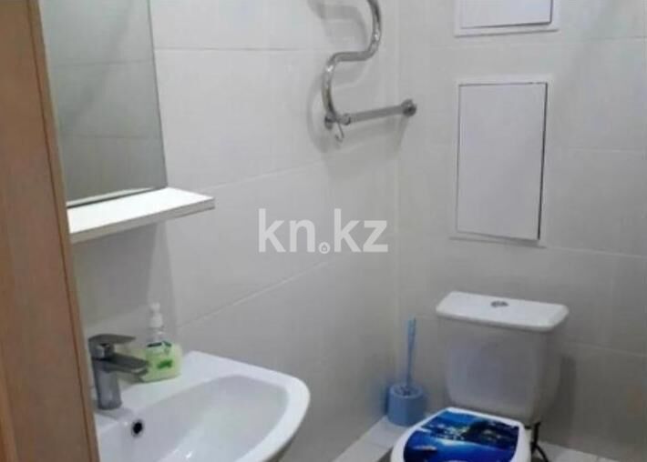 Аренда 1-комнатной квартиры посуточно, 37 м² - Аренда однокомнатных квартир посуточно в Усть-Каменогорске фото 2 из 3