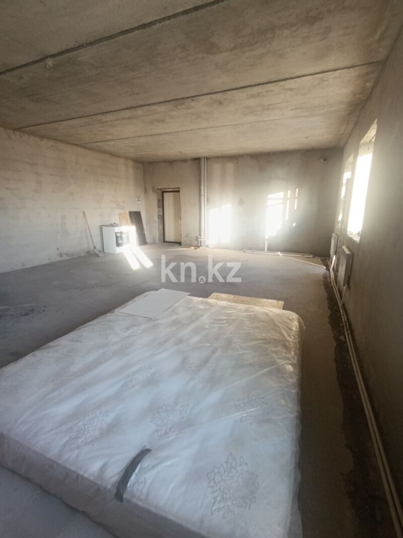 Продажа 4-комнатной квартиры, 120 м² - Продажа квартир в Городе Караганды - страница 25 фото 3 из 10