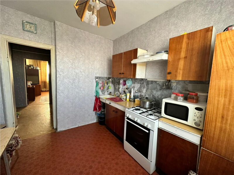Продажа 4-комнатной квартиры, 76 м² - Продажа четырехкомнатных квартир в панельном доме в Караганде - страница 6 фото 8 из 14