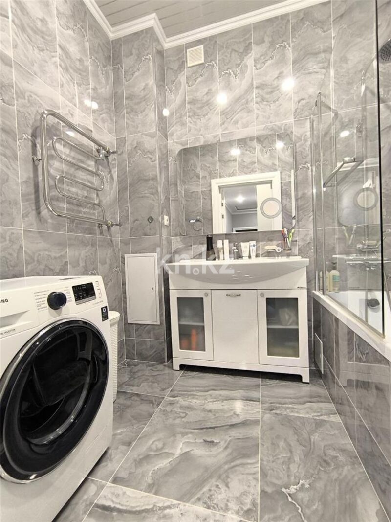 Продажа 4-комнатной квартиры, 97 м² - Продажа четырехкомнатных квартир в кирпичном доме в Караганде - страница 6 фото 11 из 19