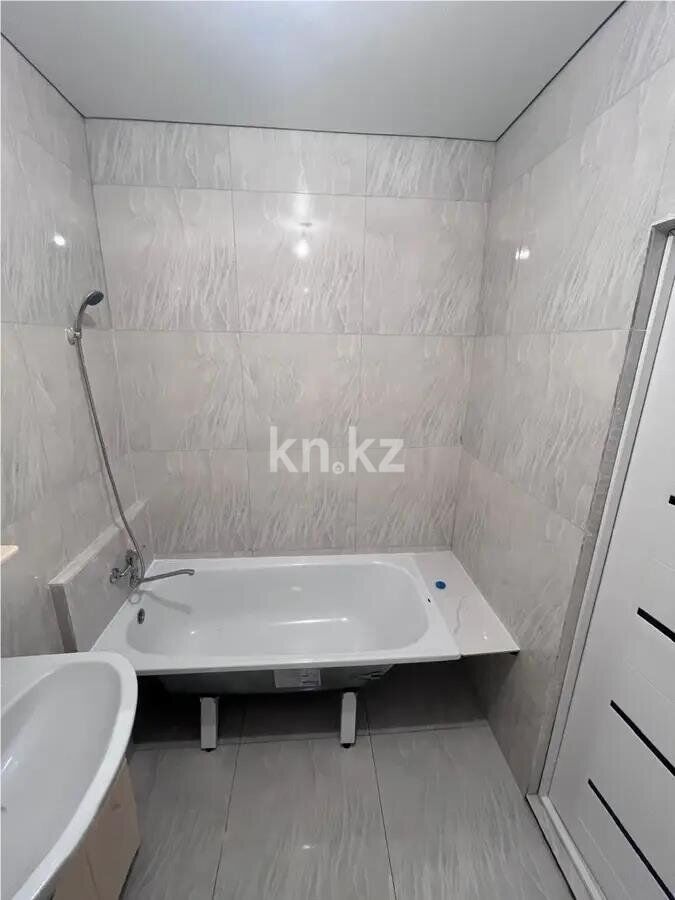 Продажа 1-комнатной квартиры, 42 м² - Продажа однокомнатных квартир от собственников в Казахстане фото 3 из 3