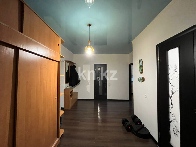 Продажа 2-комнатной квартиры, 65 м² - Продажа квартир в блочном доме в Караганде - страница 2 фото 13 из 14