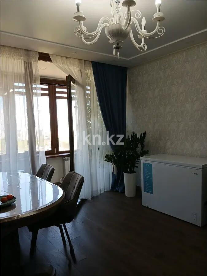 Продажа 4-комнатной квартиры, 112 м² - Продажа квартир в блочном доме в Караганде - страница 2 фото 5 из 8