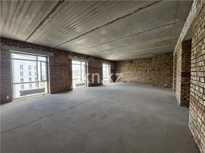 Продажа 5-комнатной квартиры, 176 м² - Продажа пятикомнатных и более квартир в кирпичном доме в Астане фото 1 из 1