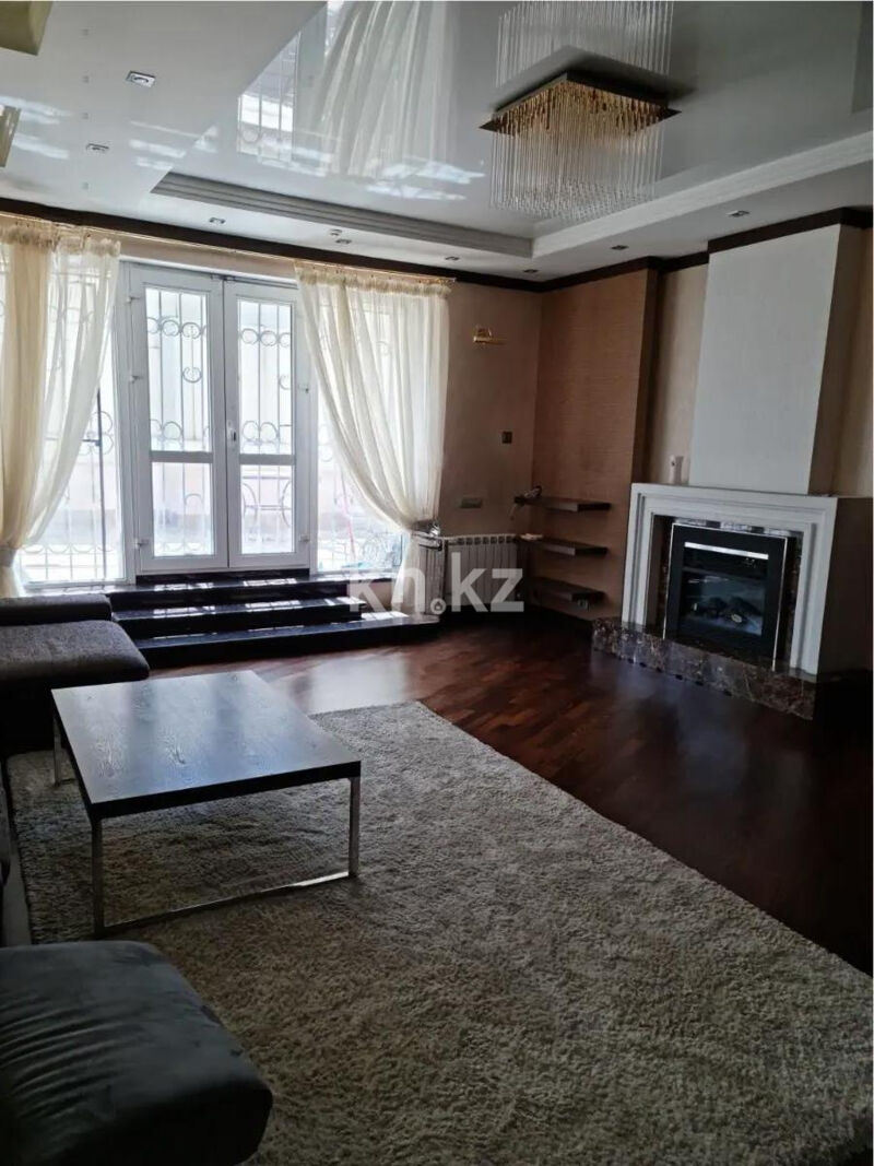 Продажа 8-комнатной квартиры, 500 м² - Продажа пятикомнатных и более квартир в Алмалинском р-не Алматы фото 1 из 5