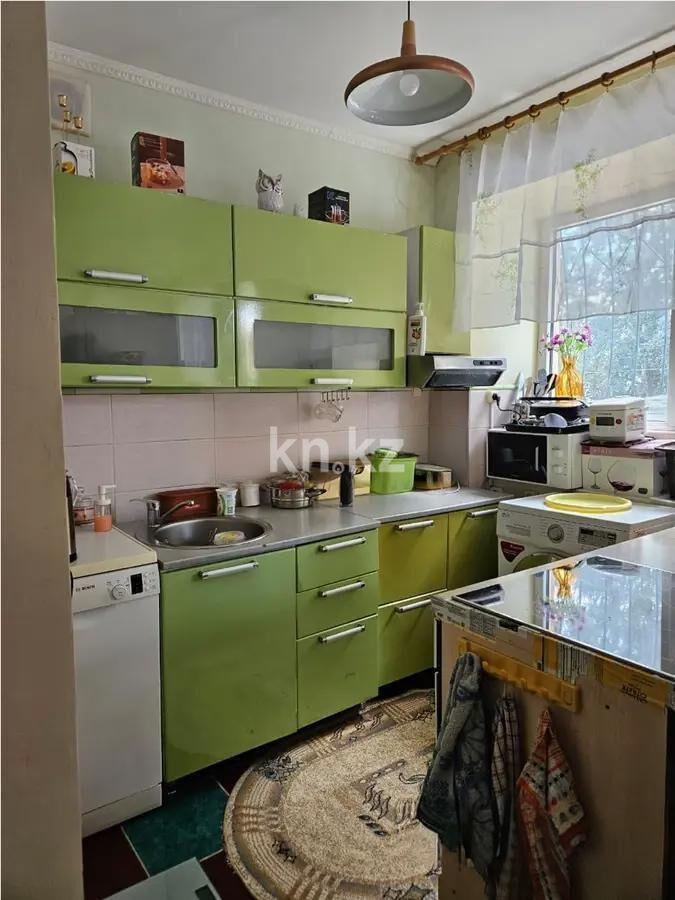 Продажа 2-комнатной квартиры, 46 м² - Продажа квартир в кирпичном доме в Караганде фото 1 из 2