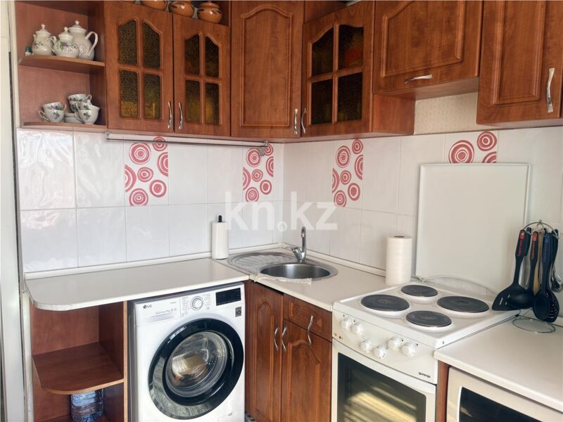 Продажа 4-комнатной квартиры, 77 м² - Продажа четырехкомнатных квартир в панельном доме в Караганде фото 9 из 31