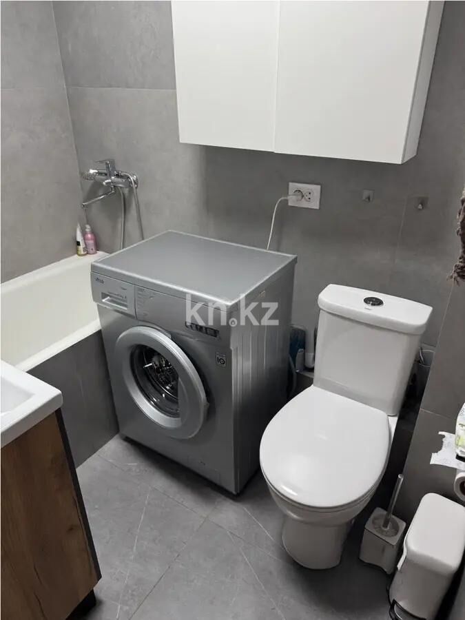 Продажа 2-комнатной квартиры, 45.5 м² - Продажа двухкомнатных квартир в панельном доме в Алматы - страница 19 фото 4 из 4