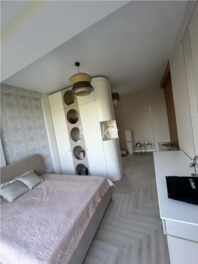 Продажа 1-комнатной квартиры, 40 м² - Продажа однокомнатных квартир в панельном доме в Алматы - страница 22 фото 1 из 2