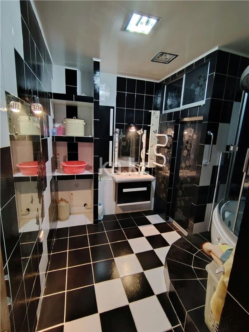 Продажа 3-комнатной квартиры, 76 м² - Продажа трехкомнатных квартир в Темиртау - страница 3 фото 7 из 11