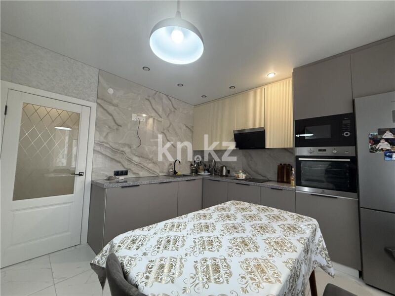 Продажа 4-комнатной квартиры, 110 м² - Продажа четырехкомнатных квартир в Караганде фото 17 из 24