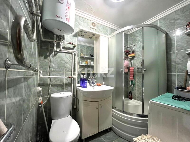 Продажа 3-комнатной квартиры, 56 м² - Продажа трехкомнатных квартир в кирпичном доме в Караганде - страница 16 фото 8 из 14