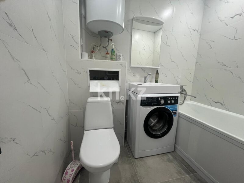 Продажа 2-комнатной квартиры, 45 м² - Продажа двухкомнатных квартир в кирпичном доме в Караганде - страница 9 фото 11 из 17