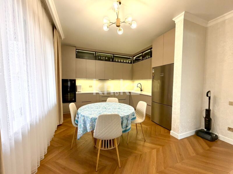 Продажа 5-комнатного дома, 250 м² - Продажа домов, коттеджей в Казахстане - страница 5 фото 9 из 37