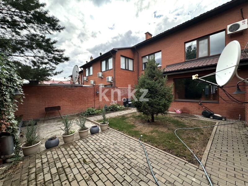 Продажа 6-комнатного дома, 312.6 м² - Продажа домов, коттеджей в Караганде - страница 3 фото 4 из 39