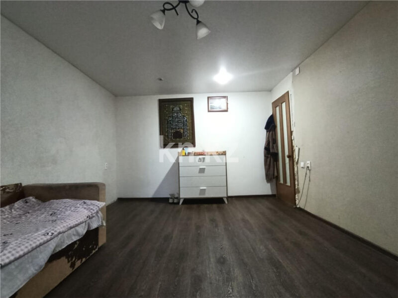 Продажа 3-комнатной квартиры, 64 м² - Продажа квартир в Михайловке Караганды - страница 4 фото 2 из 12