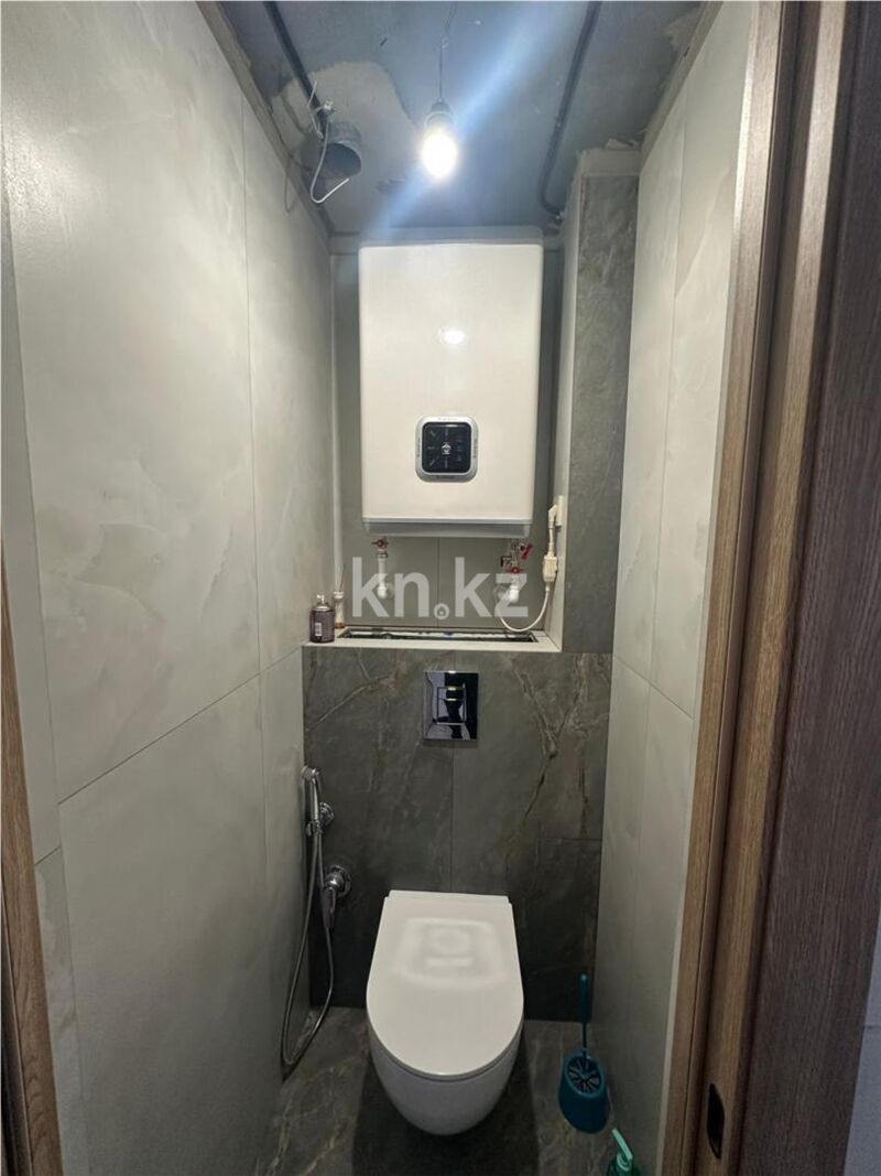 Продажа 3-комнатной квартиры, 63 м² - Продажа трехкомнатных квартир в Майкудуке Караганды - страница 9 фото 11 из 15