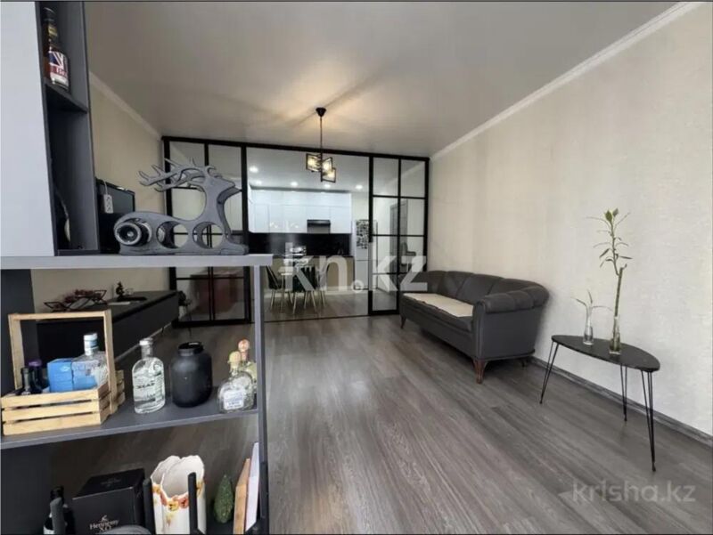 Продажа 1-комнатной квартиры, 64 м² - Продажа однокомнатных квартир в Жетысуском р-не Алматы - страница 9 фото 1 из 5
