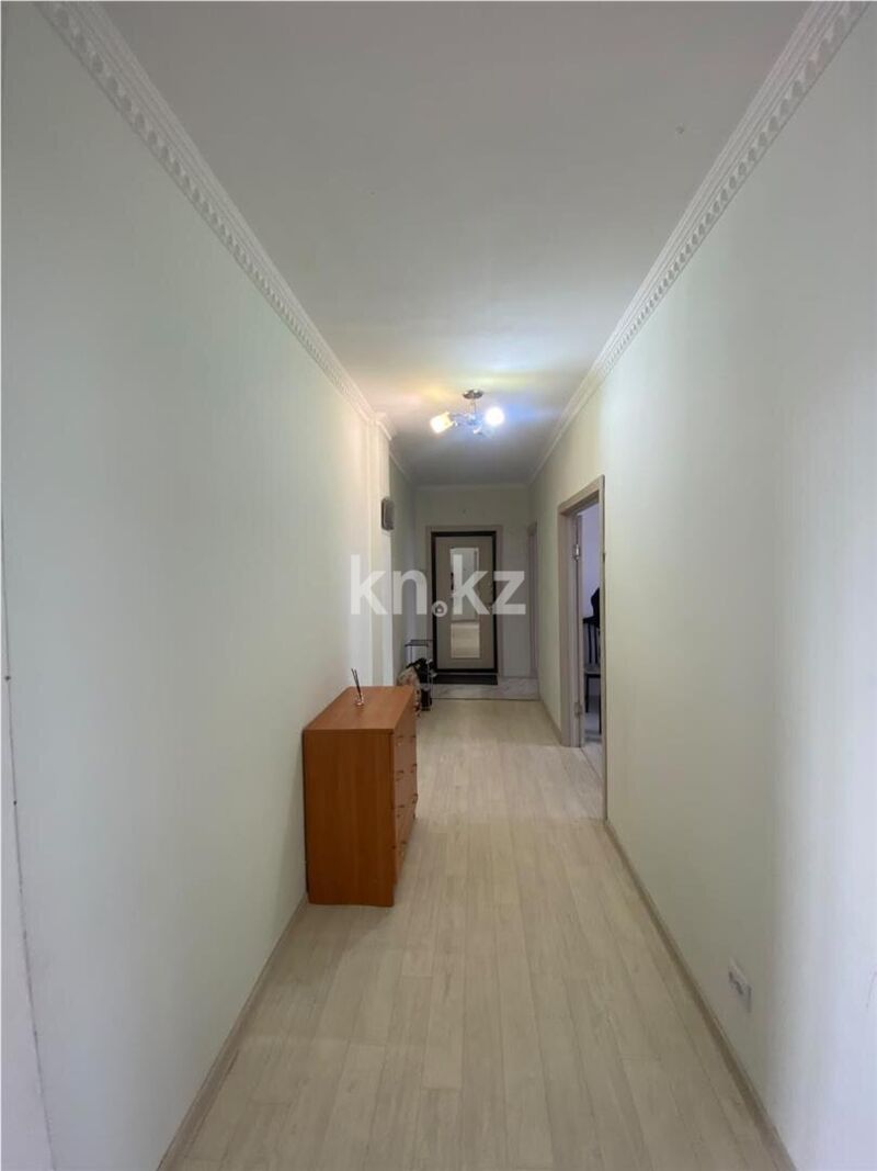 Продажа 3-комнатной квартиры, 96 м² - Продажа квартир в Майкудуке Караганды - страница 2 фото 12 из 16