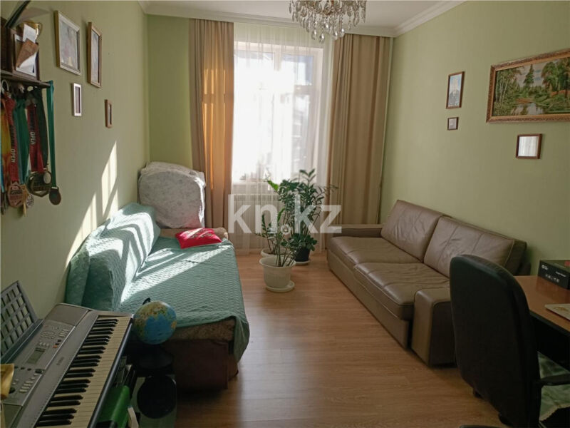 Продажа 5-комнатной квартиры, 200 м² - Продажа пятикомнатных и более квартир в монолитно-каркасном доме в Астане фото 32 из 47