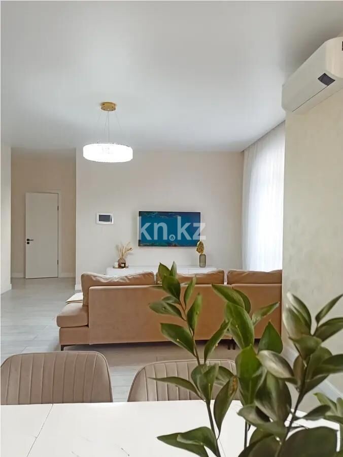 Продажа 3-комнатной квартиры, 90 м² - Продажа трехкомнатных квартир в блочном доме в Казахстане - страница 24 фото 1 из 6