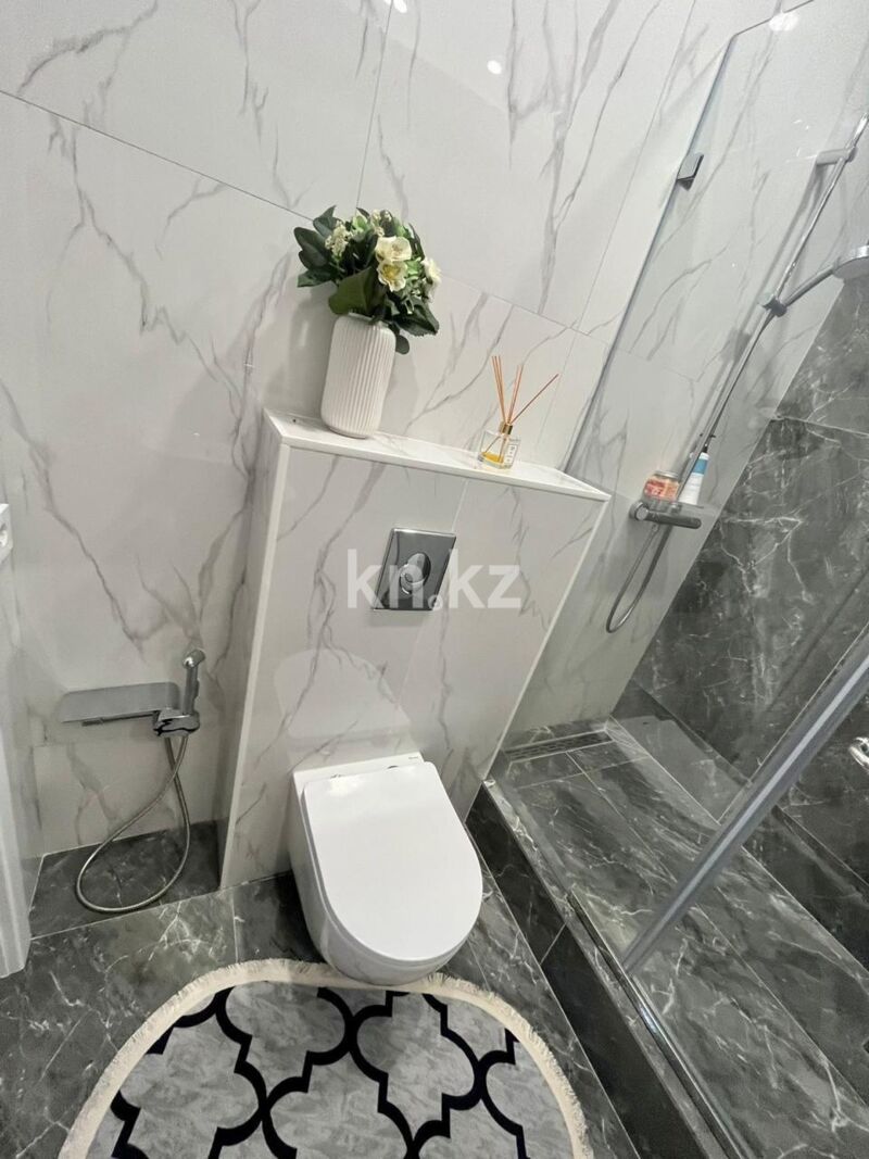 Продажа 4-комнатной квартиры, 90 м² - Продажа четырехкомнатных квартир в кирпичном доме в Казахстане - страница 10 фото 16 из 25