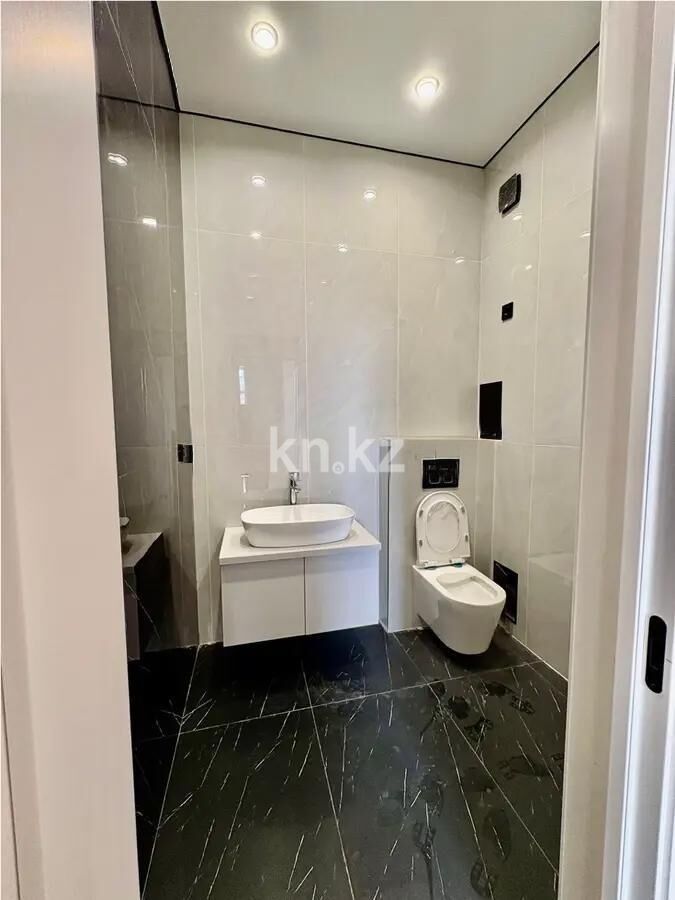 Продажа 4-комнатной квартиры, 135 м² - Продажа квартир в районе Михайловка в Караганде фото 6 из 8