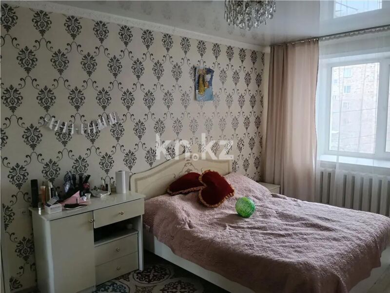 Продажа 3-комнатной квартиры, 64 м² - Продажа трехкомнатных квартир в кирпичном доме в Караганде - страница 19 фото 1 из 5