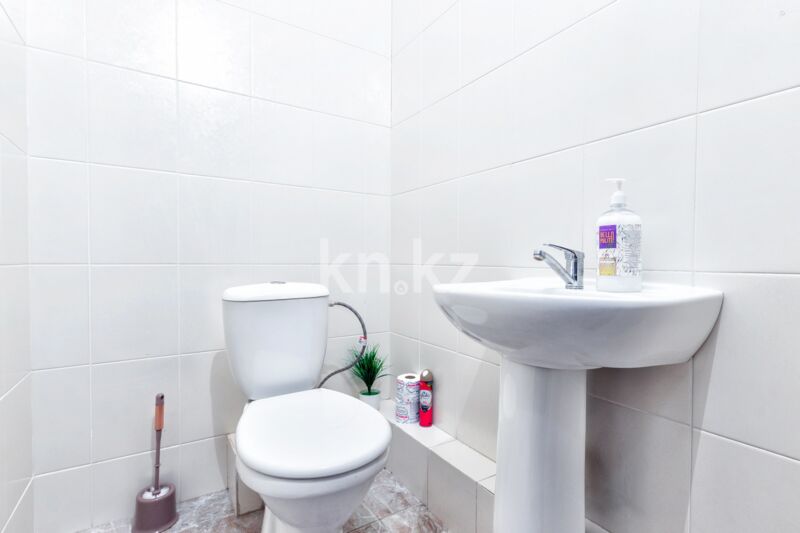 Аренда 3-комнатной квартиры посуточно, 95 м² - Аренда трехкомнатных квартир посуточно в Казахстане фото 12 из 16