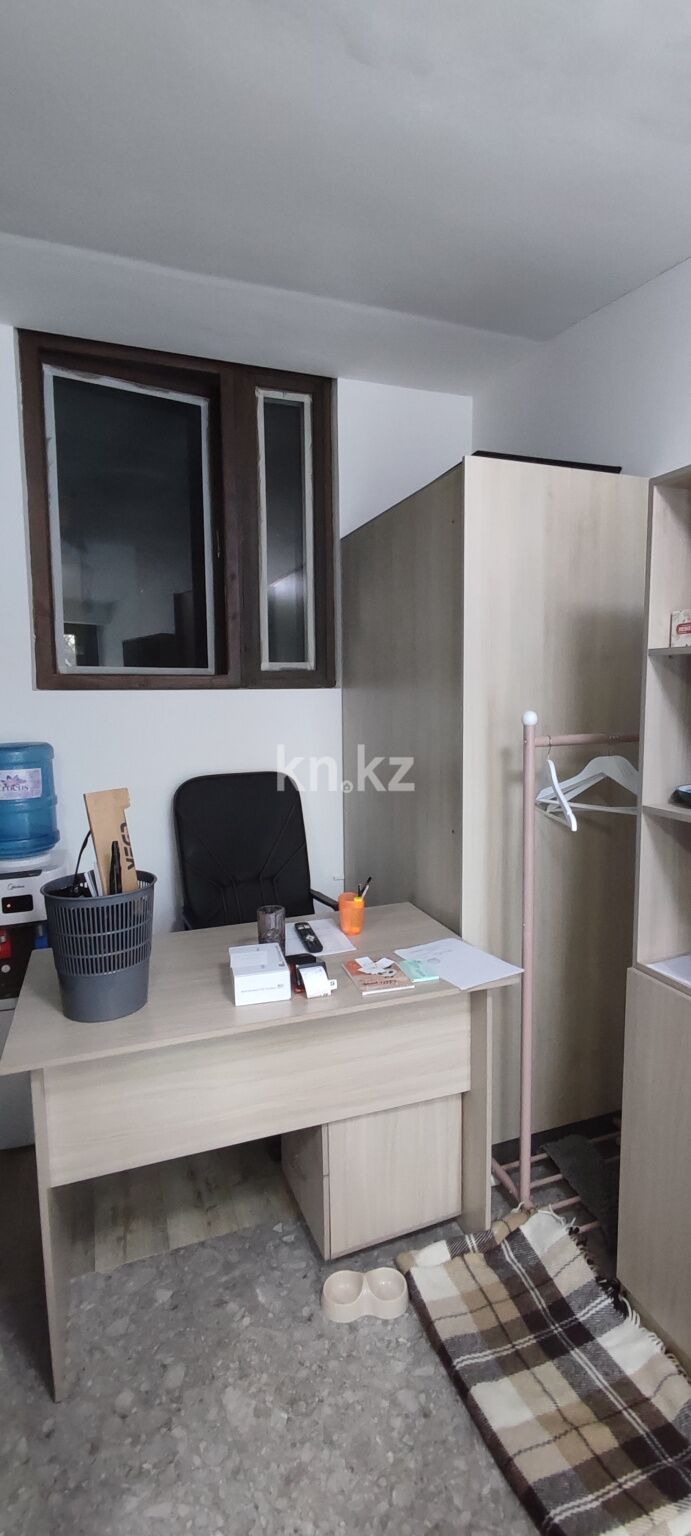 Продажа помещения, 71 м² - Продажа офисных и торговых помещений в Караганде фото 1 из 10