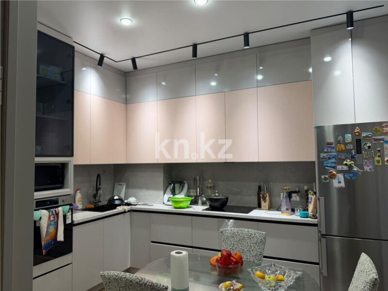 Продажа 3-комнатной квартиры, 106 м² - Продажа квартир в кирпичном доме в Казахстане - страница 20 фото 5 из 31