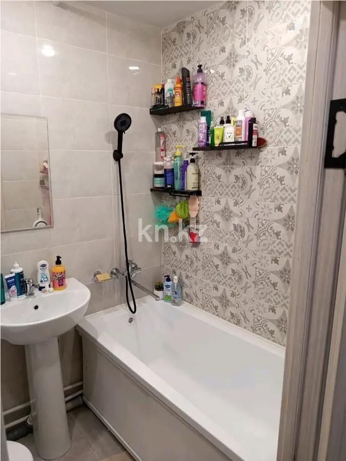 Продажа 1-комнатной квартиры, 30 м² - Продажа однокомнатных квартир в панельном доме в Караганде - страница 9 фото 4 из 5