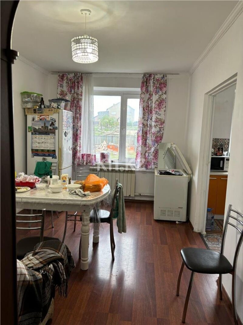 Продажа 6-комнатного дома, 340 м² - Продажа домов, коттеджей в Караганде фото 9 из 19