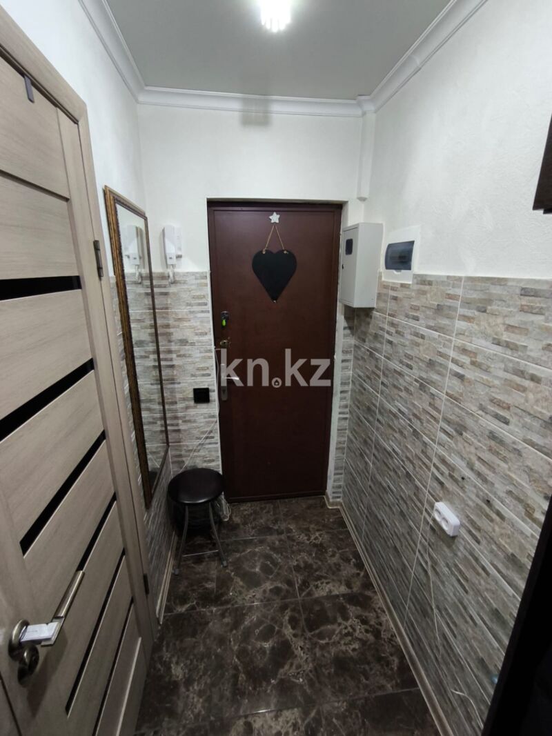 Продажа 1-комнатной квартиры, 31 м² - Продажа однокомнатных квартир в панельном доме в Караганде - страница 10 фото 17 из 19