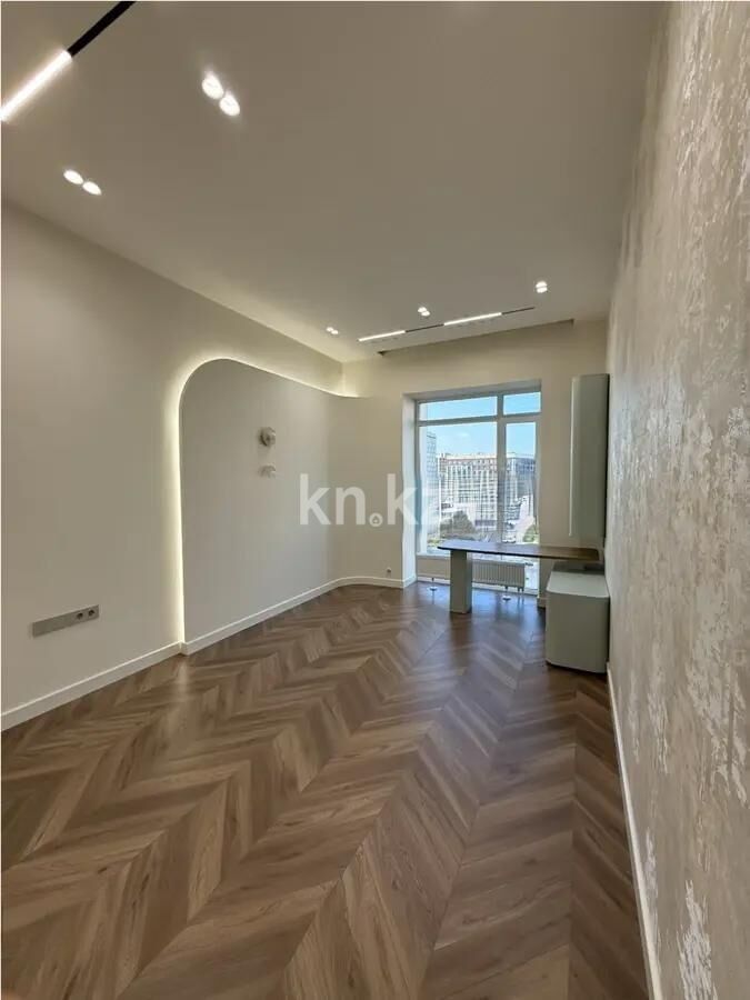 Продажа 4-комнатной квартиры, 173 м² - Продажа четырехкомнатных квартир в Казахстане фото 2 из 8