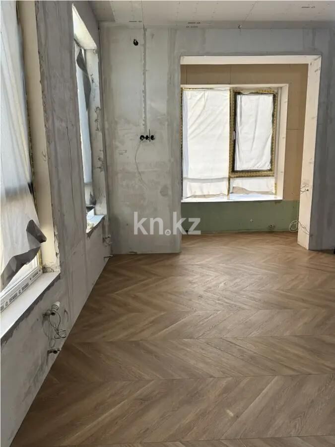 Продажа 3-комнатной квартиры, 121 м² - Продажа квартир в блочном доме в Астане - страница 62 фото 2 из 4