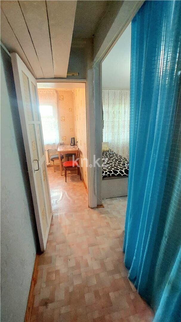Продажа 1-комнатной квартиры, 33 м² - Продажа однокомнатных квартир в панельном доме в Темиртау - страница 2 фото 9 из 12
