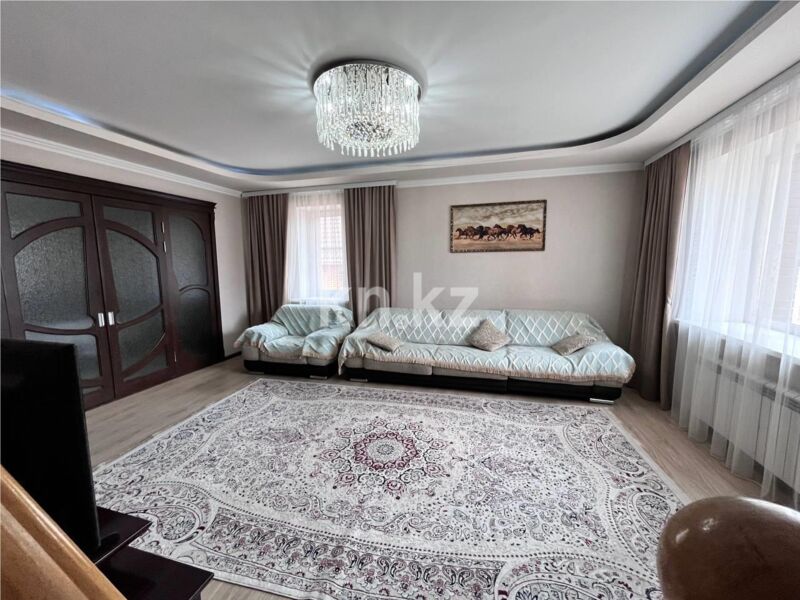 Продажа 8-комнатного дома, 357.5 м² - Продажа домов, коттеджей в Караганде - страница 5 фото 16 из 62