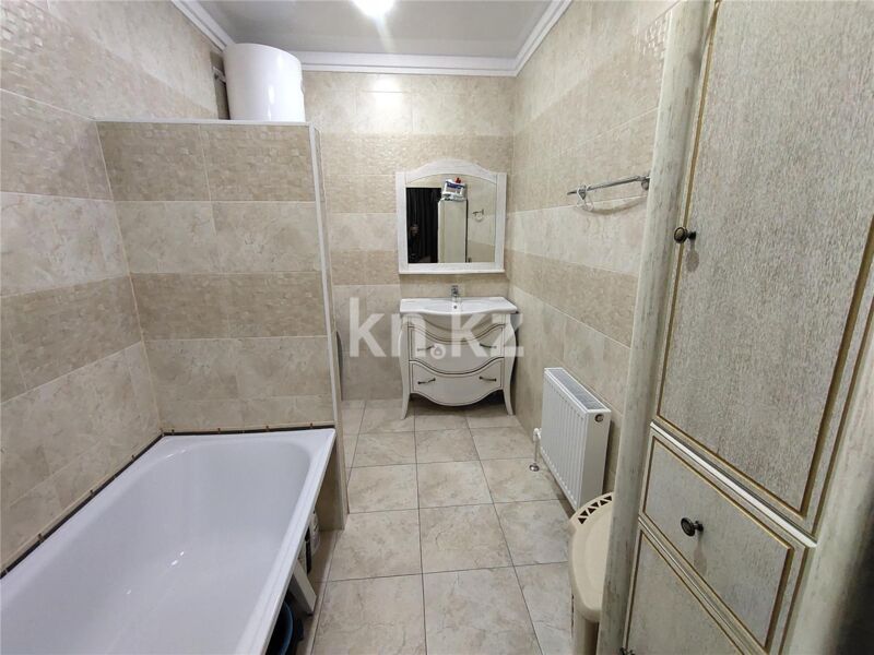 Продажа 3-комнатной квартиры, 77 м² - Продажа квартир в монолитно-каркасном доме в Караганде - страница 2 фото 11 из 18
