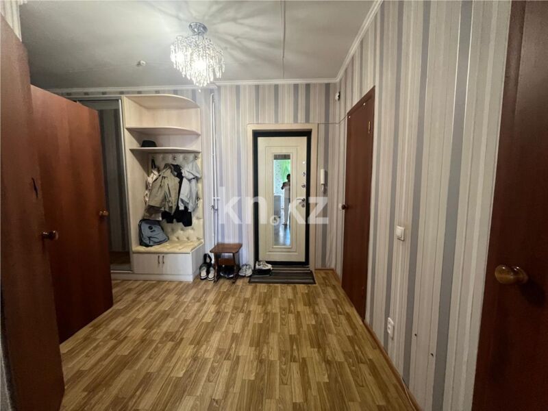 Продажа 2-комнатной квартиры, 65 м² - Продажа квартир в блочном доме в Караганде фото 14 из 18
