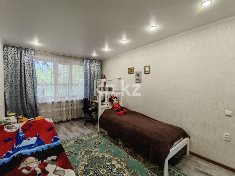 Продажа 3-комнатной квартиры, 61 м² - Продажа трехкомнатных квартир в Михайловке Караганды - страница 2 фото 11 из 32