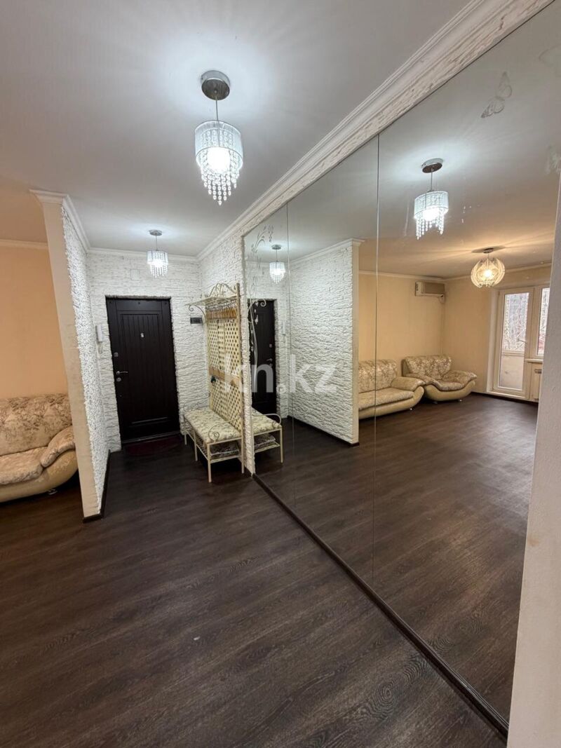 Продажа 4-комнатной квартиры, 77 м² - Недвижимость в Казахстане - страница 3 фото 1 из 17
