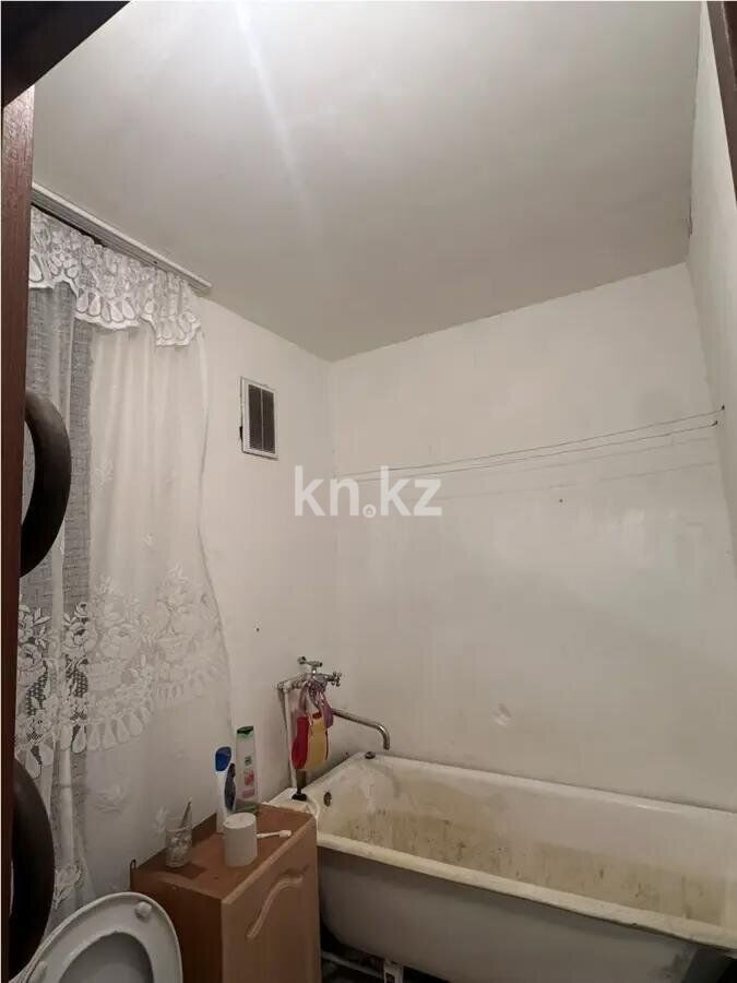 Продажа 1-комнатной квартиры, 33 м² - Продажа однокомнатных квартир в блочном доме в Темиртау фото 3 из 4