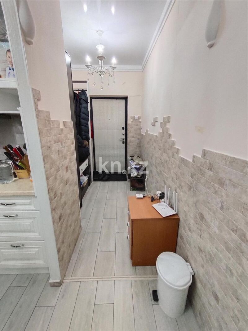 Продажа 3-комнатной квартиры, 77 м² - Продажа квартир в монолитно-каркасном доме в Караганде - страница 2 фото 17 из 18