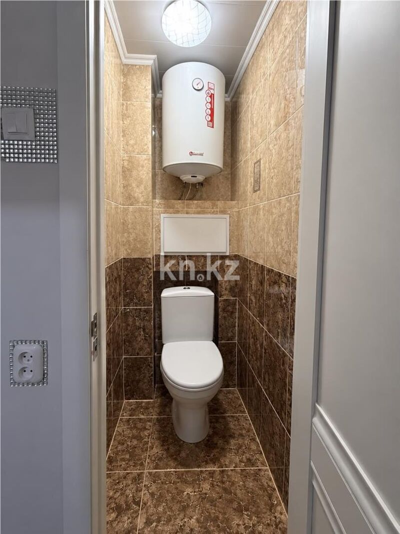Продажа 3-комнатной квартиры, 64 м² - Продажа трехкомнатных квартир в Майкудуке Караганды - страница 3 фото 13 из 14