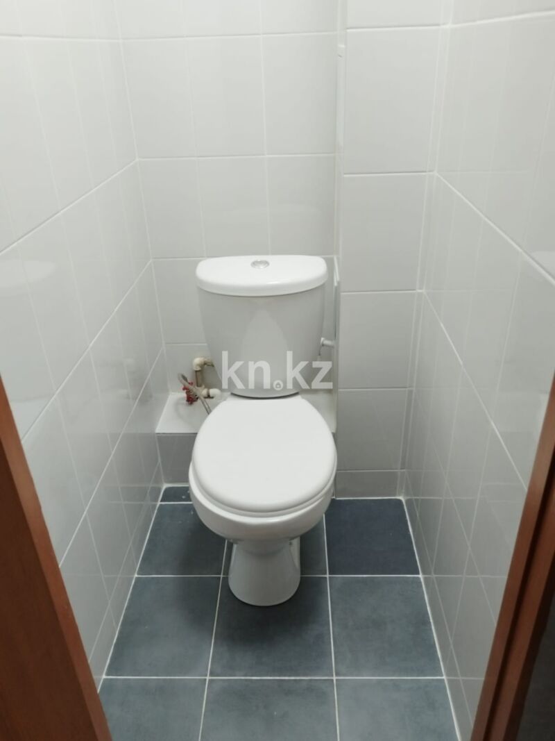 Продажа 1-комнатной квартиры, 41 м² - Продажа однокомнатных квартир в Майкудуке Караганды - страница 4 фото 7 из 12