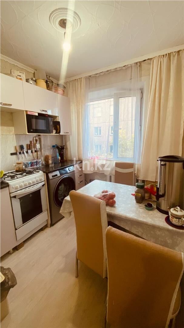 Продажа 3-комнатной квартиры, 62 м² - Продажа трехкомнатных квартир в Майкудуке Караганды - страница 8 фото 6 из 13